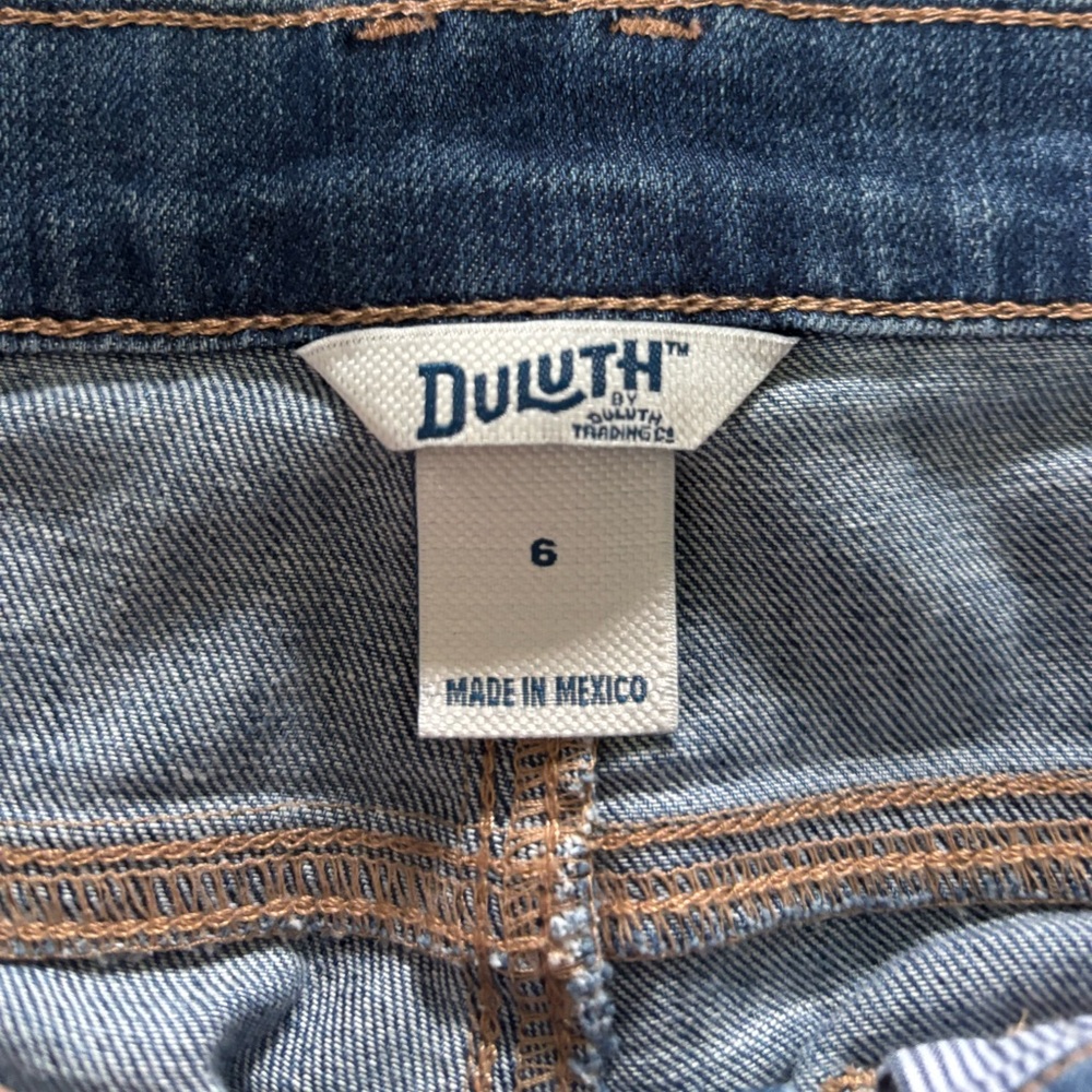 Duluth Trading Co Blue Denim Jean Shorts